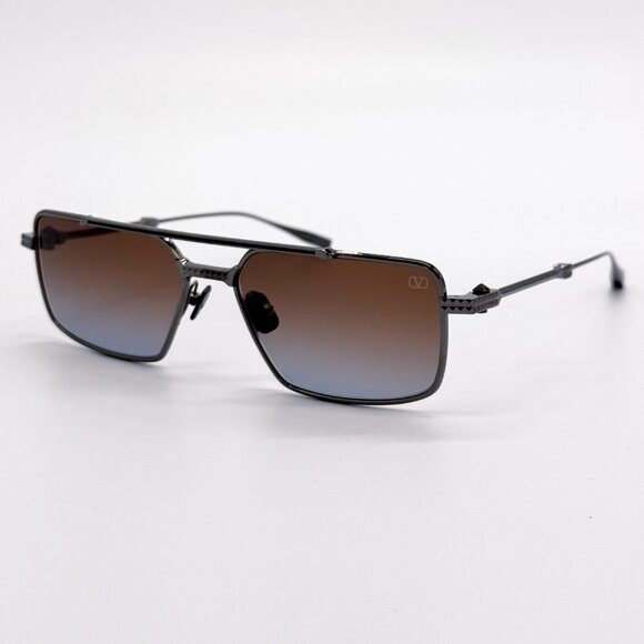 NEW VALENTINO V-SEI VLS-111C UNISEX TITANIUM SUNGLASSES VALENTINO VLS-111C - Picture 4 of 8